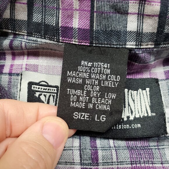 Social Collision Long Sleeve Button Up Plaid Shirt Purple Black Gray Men Sz L - Picture 4 of 10